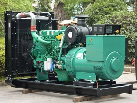 于都710kw康明斯柴油发电机组